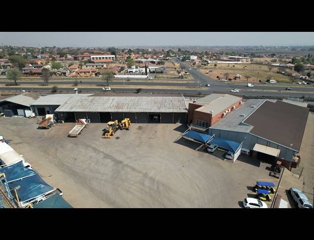 18,286M² FACTORY FOR SALE IN ROODEKOP
